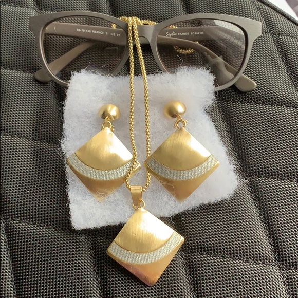 18 karat gold plated set, necklace & earrings - Picture 2 of 3